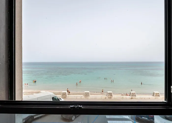 Sea Windows 2 *